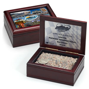 Collector�s Box with Genuine Track